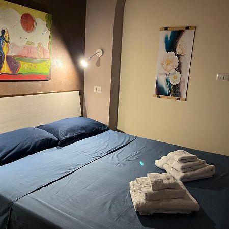 Casa Ventimiglia Apartment คาตาเนีย ภายนอก รูปภาพ