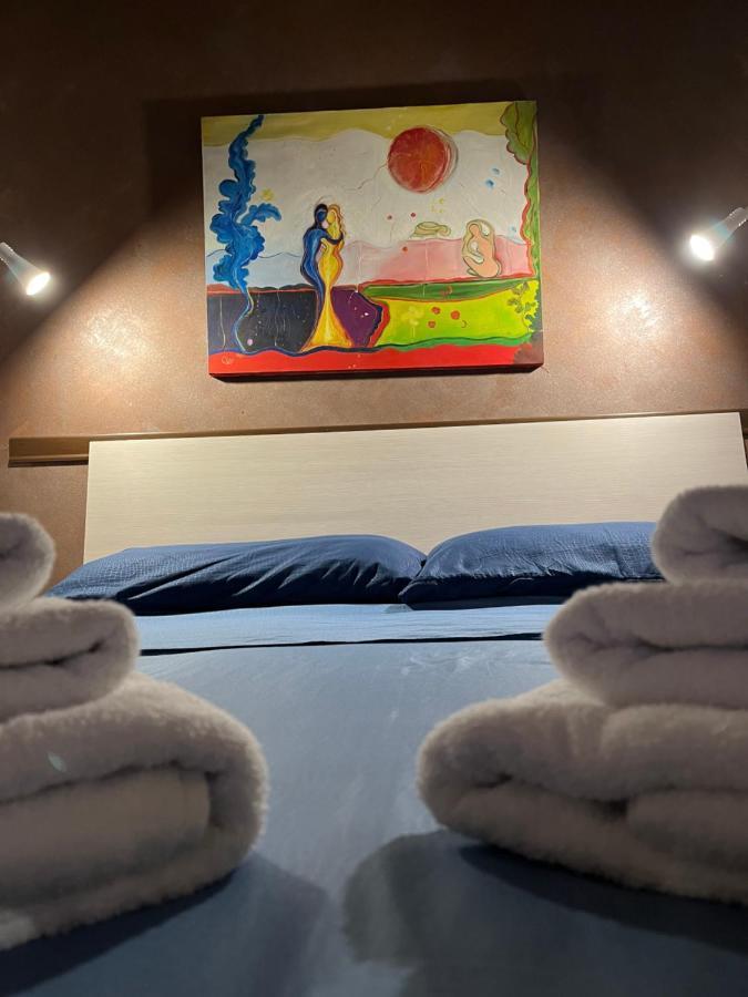 Casa Ventimiglia Apartment คาตาเนีย ภายนอก รูปภาพ